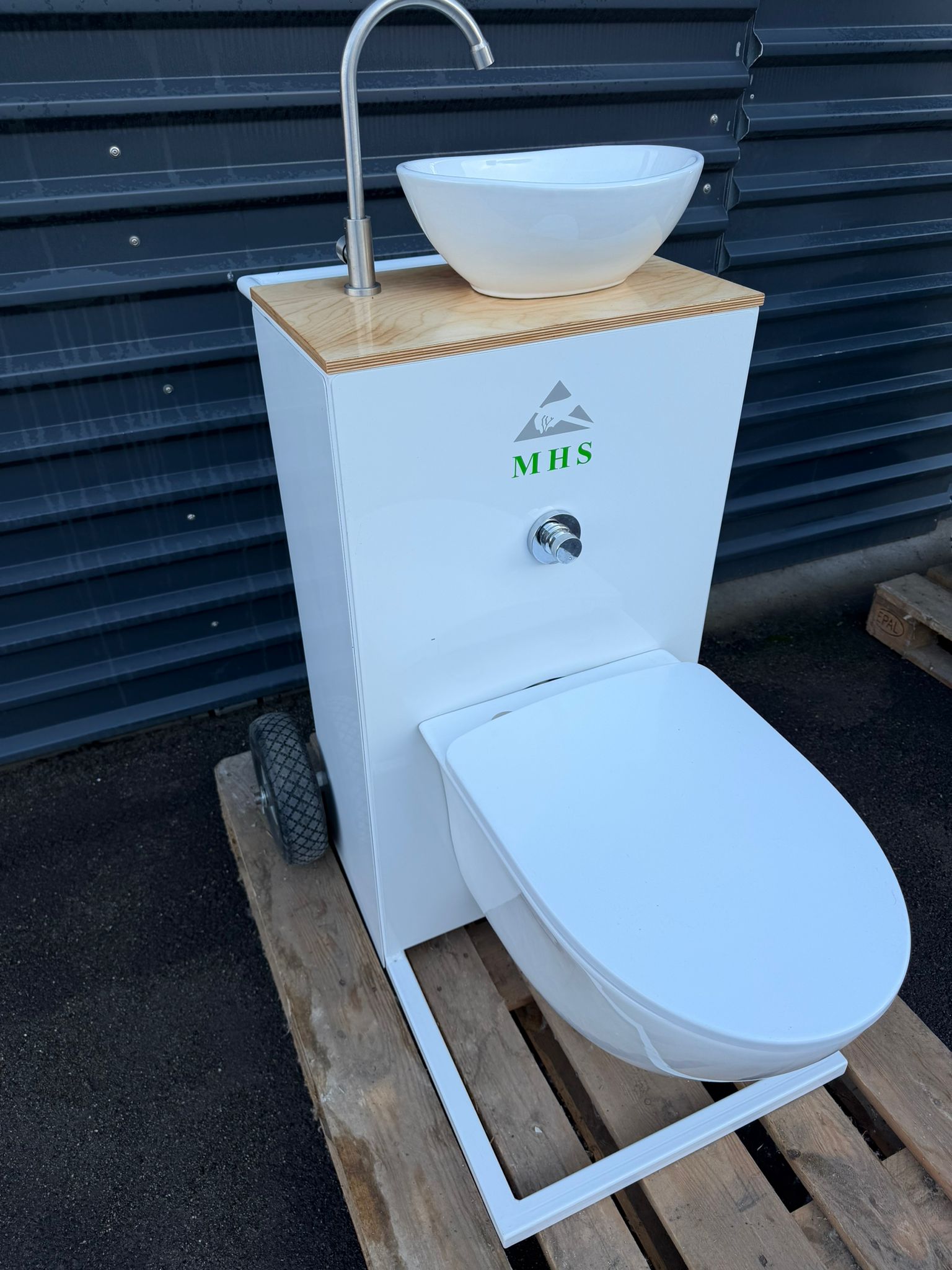 Stellung von Mobilen WC